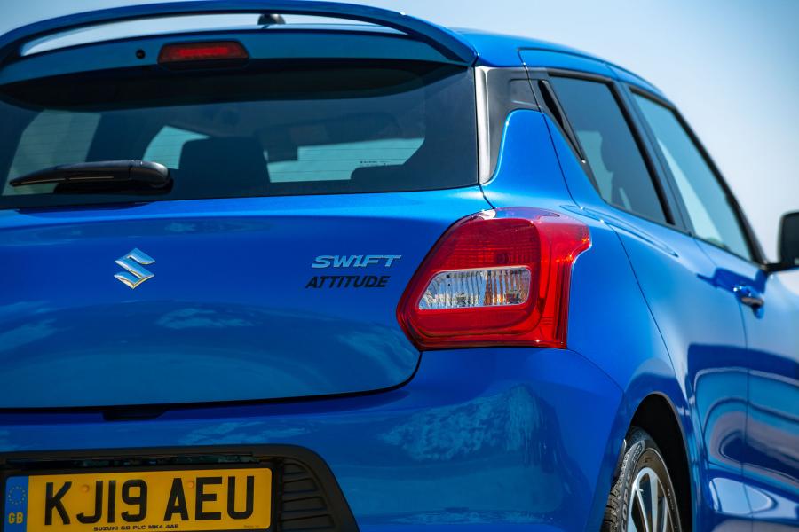 Детали экстерьера Suzuki Swift Attitude 2019 года  (UK) (фото 6 из 23)